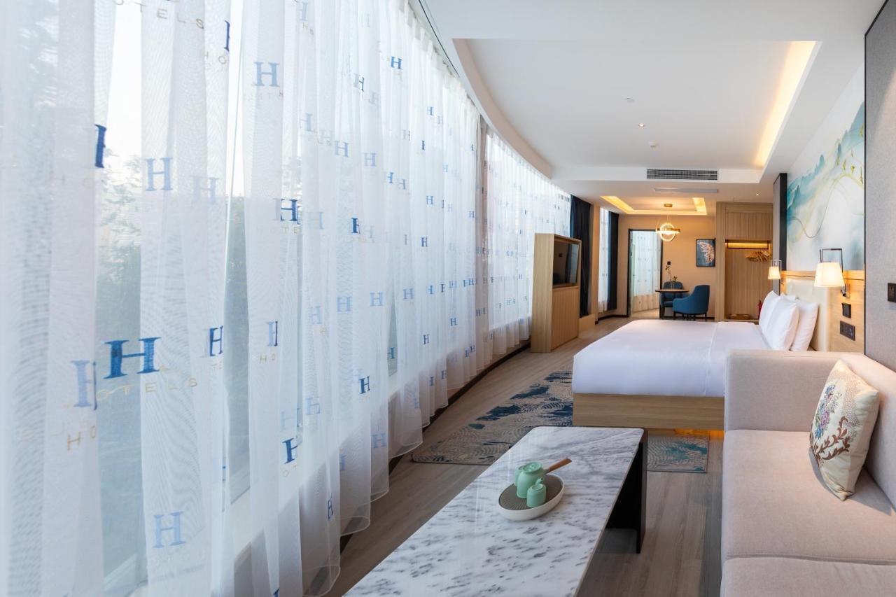 Ausotel By Argyle Baiyun International Airport Renhe Metro Exit B Гуанчжоу Екстер'єр фото